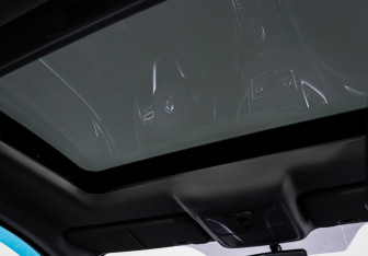 Подержанный автомобиль DongFeng AX7 2018 года (16 фото)