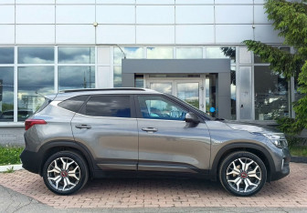 Подержанный автомобиль Kia Seltos 2020 года (4 фото)