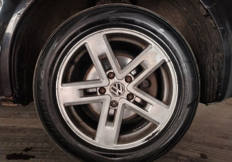 Подержанный автомобиль Volkswagen Multivan 2010 года (18 фото)