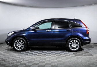 Подержанный автомобиль Honda CR-V 2007 года (8 фото)