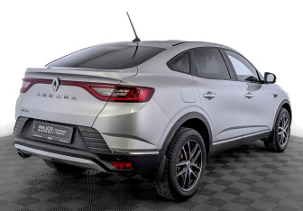 Подержанный автомобиль Renault Arkana 2019 года (5 фото)