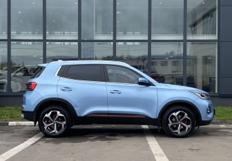 Подержанный автомобиль Chery Tiggo 4 Pro 2022 года (4 фото)