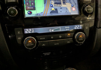 Подержанный автомобиль Nissan X-Trail 2019 года (16 фото)