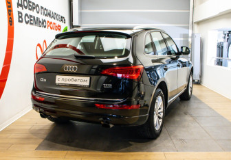 Подержанный автомобиль Audi Q5 2015 года (4 фото)