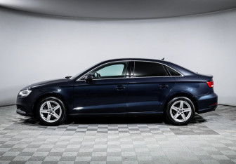 Подержанный автомобиль Audi A3 Sedan 2016 года (8 фото)