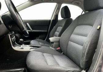 Подержанный автомобиль Mazda 6 Liftback 2007 года (10 фото)