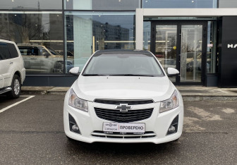 Подержанный автомобиль Chevrolet Cruze Sedan 2014 года (2 фото)