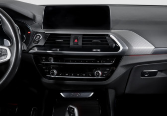 Подержанный автомобиль BMW X3 2019 года (13 фото)