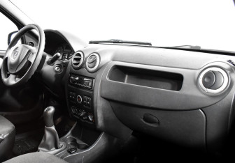 Подержанный автомобиль LADA (ВАЗ) Largus Wagon 2013 года (8 фото)