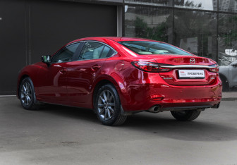 Подержанный автомобиль Mazda 6 Sedan 2019 года (6 фото)