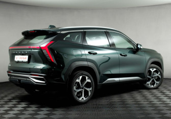 Новый Geely Atlas 2025 (4 фото)