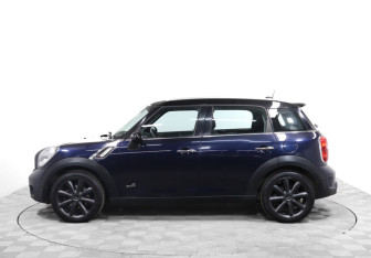 Подержанный автомобиль MINI Countryman 2011 года (8 фото)