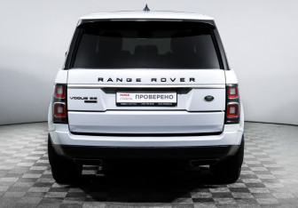 Подержанный автомобиль Land Rover Range Rover 2018 года (6 фото)