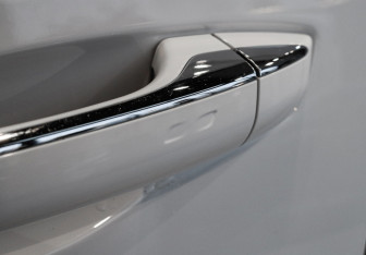 Подержанный автомобиль Geely Okavango 2023 года (17 фото)