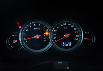 Подержанный автомобиль Subaru Outback Wagon 2005 года (16 фото)