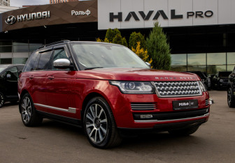 Подержанный автомобиль Land Rover Range Rover 2014 года (2 фото)