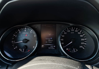 Подержанный автомобиль Nissan Qashqai 2019 года (10 фото)