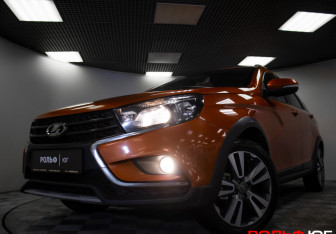 Подержанный автомобиль LADA (ВАЗ) Vesta Wagon 2019 года (19 фото)