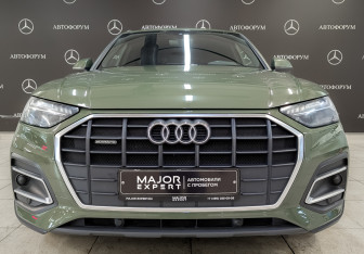 Подержанный автомобиль Audi Q5 2021 года (2 фото)