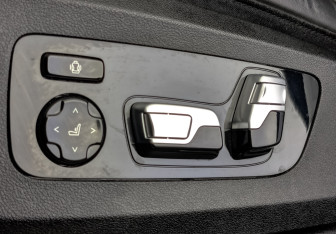 Подержанный автомобиль BMW X5 2022 года (25 фото)