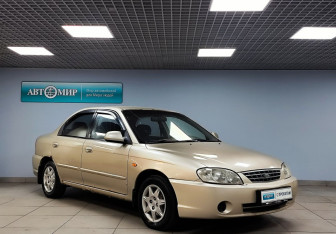 Подержанный автомобиль Kia Spectra Sedan 2007 года (3 фото)