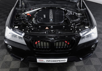 Подержанный автомобиль BMW X3 2013 года (9 фото)