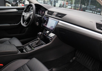 Подержанный автомобиль Skoda Superb Liftback 2020 года (7 фото)