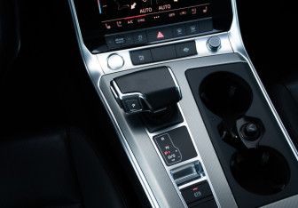 Подержанный автомобиль Audi A6 Sedan 2019 года (23 фото)