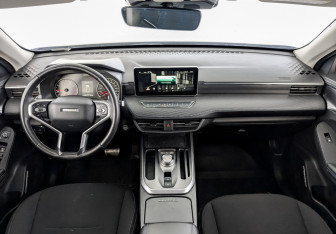 Подержанный автомобиль Haval Jolion 2022 года (14 фото)