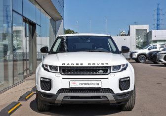 Подержанный автомобиль Land Rover Range Rover Evoque 2018 года (2 фото)