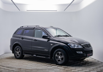 Подержанный автомобиль SsangYong Actyon 2014 года (3 фото)