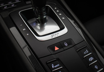 Подержанный автомобиль Porsche 911 Coupe 2018 года (24 фото)