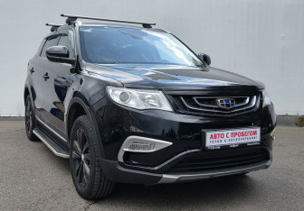 Подержанный автомобиль Geely Atlas 2018 года (3 фото)