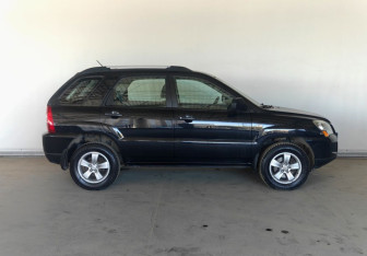 Подержанный автомобиль Kia Sportage 2010 года (4 фото)