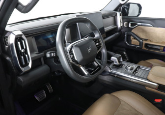 Подержанный автомобиль Jetour T2 2024 года (9 фото)