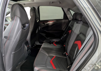 Подержанный автомобиль Kaiyi E5 2023 года (4 фото)