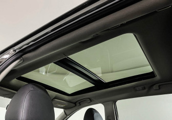 Подержанный автомобиль Nissan X-Trail 2017 года (15 фото)