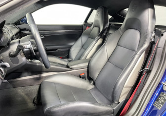 Подержанный автомобиль Porsche Cayman 2021 года (11 фото)