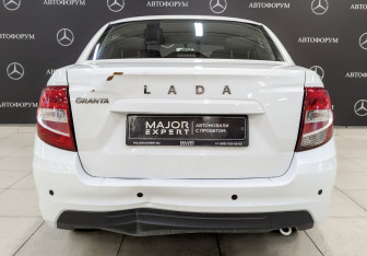 Подержанный автомобиль LADA (ВАЗ) Granta Sedan 2023 года (6 фото)