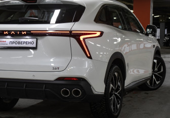 Подержанный автомобиль Kaiyi X7 Kunlun 2024 года (26 фото)