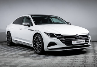 Подержанный автомобиль Volkswagen Arteon 2021 года (3 фото)