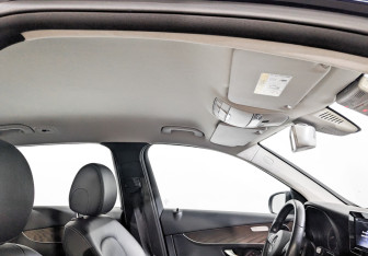 Подержанный автомобиль Mercedes-Benz GLC Coupe 2018 года (23 фото)