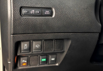 Подержанный автомобиль Nissan Qashqai 2017 года (18 фото)