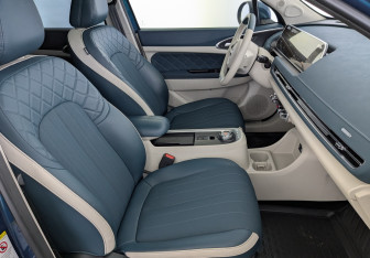 Подержанный автомобиль Ora 03 2023 года (24 фото)