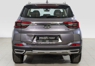 Подержанный автомобиль Chery Tiggo 4 2022 года (6 фото)
