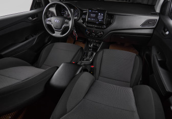 Подержанный автомобиль Hyundai Solaris Sedan 2020 года (14 фото)