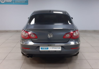 Подержанный автомобиль Volkswagen Passat CC 2008 года (6 фото)