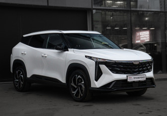 Подержанный автомобиль Geely Cityray 2024 года (3 фото)