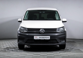 Подержанный автомобиль Volkswagen Caddy Compactvan 2016 года (2 фото)