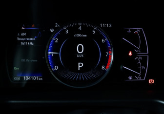 Подержанный автомобиль Lexus ES 2018 года (11 фото)